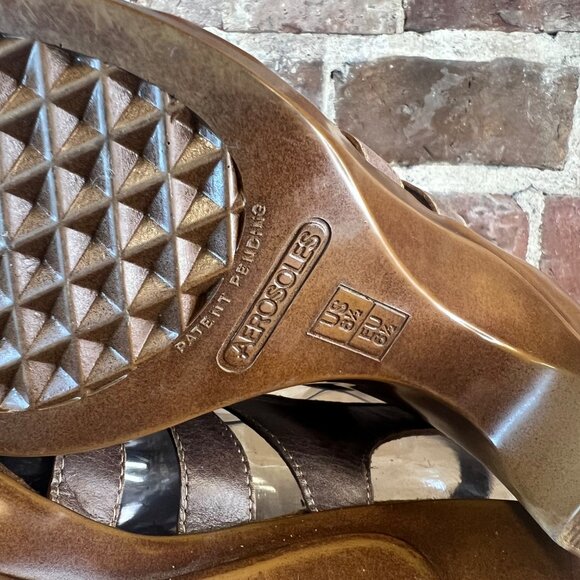 AEROSOLES Open Toe Brown Leather Chunky Block Heel Sandals Sz 8.5 - Picture 11 of 14